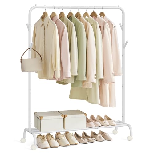 SONGMICS Kleiderständer auf Rollen, Kleiderstange, Garderobenstange, Garderobenständer aus Stahlrohren, 103,5 cm breit, multifunktionale Aufbewahrung, wolkenweiß HSR131W01